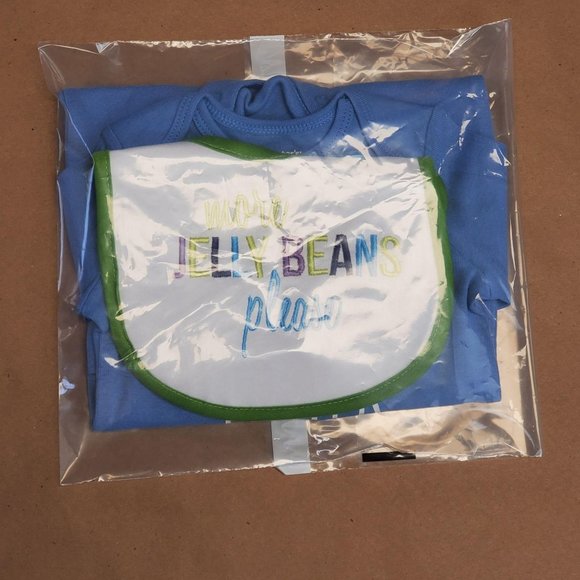 Carter's Easter Onesie W/ Bib 6M Blue - Picture 8 of 10